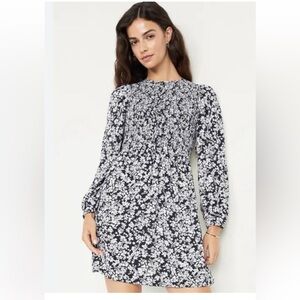 Old Navy Blue and White Floral Long Sleeve Dress